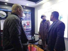 彭总和胡总来公司学习采暖空气能相关专业知识